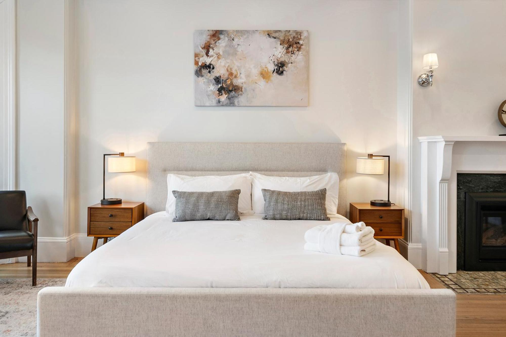 Charlesgate Suites Boston Exteriör bild