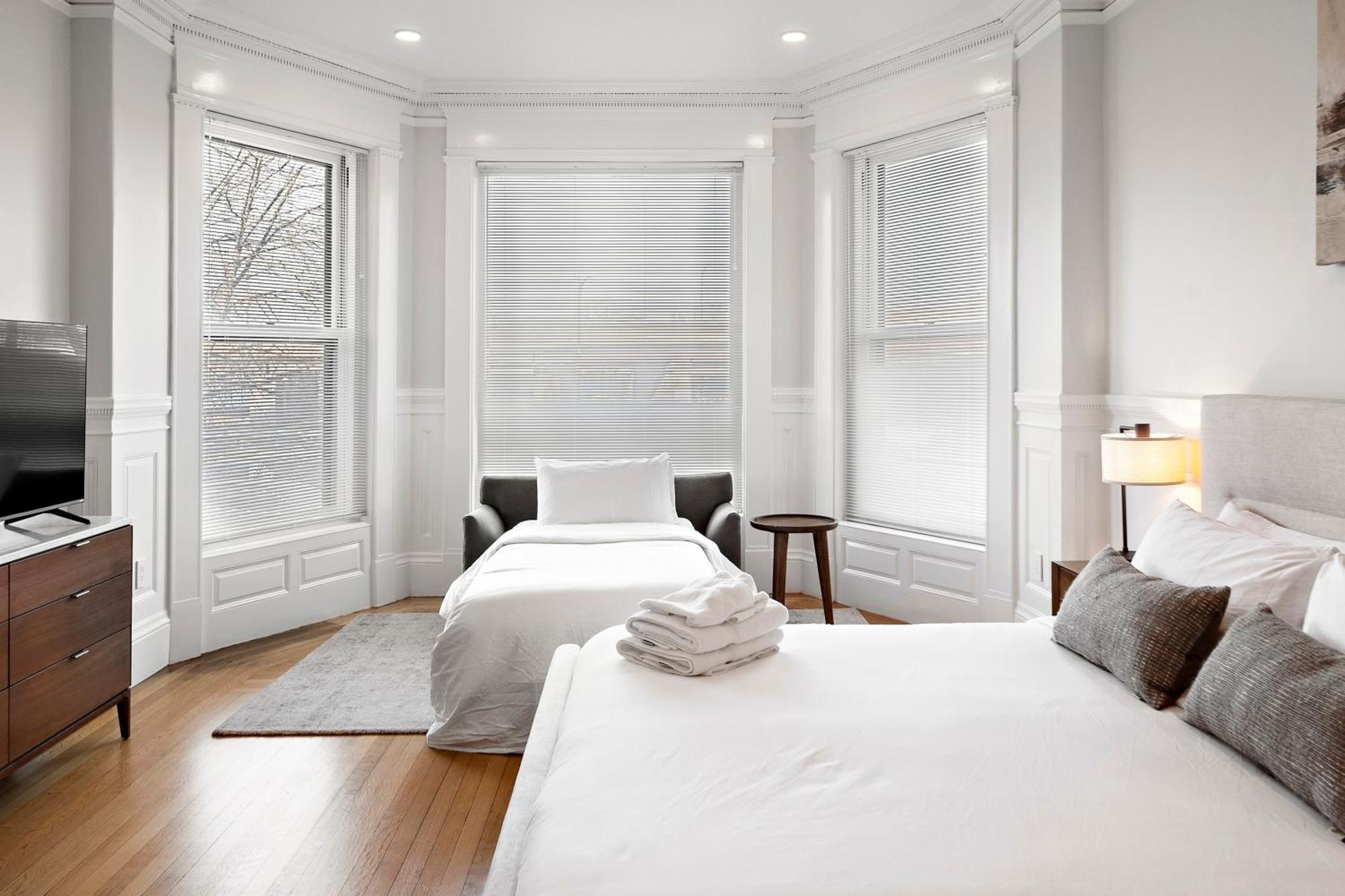 Charlesgate Suites Boston Exteriör bild