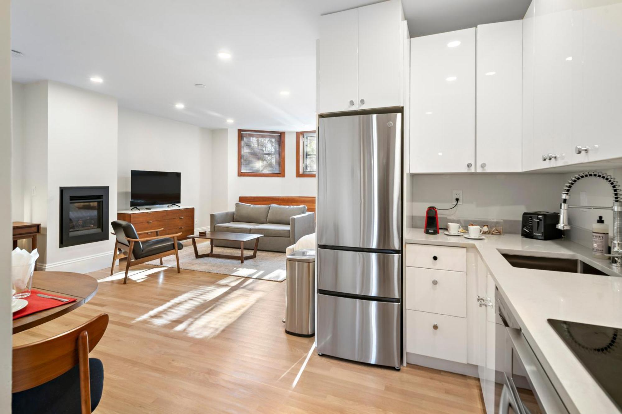 Charlesgate Suites Boston Exteriör bild